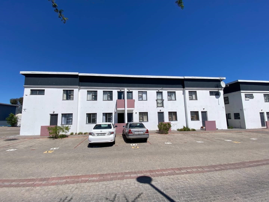 1 Bedroom Property for Sale in Maitland Western Cape
